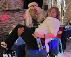 NOCHE DE BARRIO, VOLVEMOS A BAILAR Y ENCENDER EL CLUB CANBA