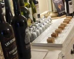 CLINICA DE VINOS Y CATA VARIETAL