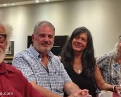 NOS VEMOS? Caminamos y seguimos festejando la vida