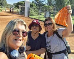 Entre Risas y Verde ,,,Caminar, Respirar, Compartir