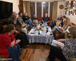 GUISO DE LENTEJAS Y GUITARREADA EN LO DE MAJO!!!