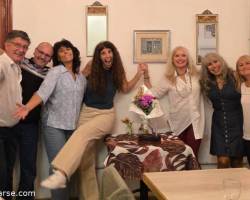 Cumplimos un año !!! 
" Lo de Emilio" nos espera en 
VILLA DEL PARQUE