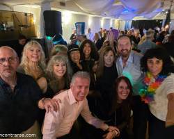 GRAN FIESTA DIA DEL AMIGO, POR ADELANTADO, DONDE LOS AMIGOS SE ENCUENTRAN Y LA MAGIA SUCEDE