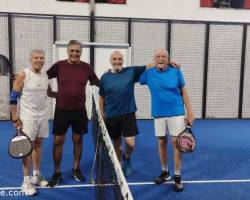 ** JUGAMOS AL PADDLE **