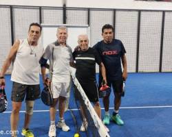 ** JUGAMOS AL PADDLE **