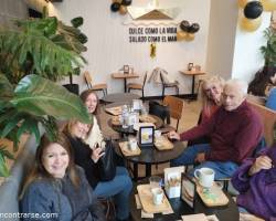 Desayunamos juntos?