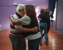 CLASES  Y PRACTICAS DE TANGO....
