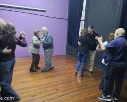 CLASES  Y PRACTICAS DE TANGO....