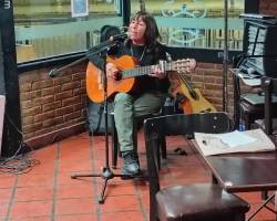 Vení a cantar escuchar música y divertirte 