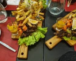Caminamos juntos en Saavedra, cenar y ver show  de magia