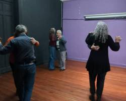 CLASES  Y PRACTICAS DE TANGO....