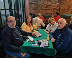 TARDE DE DOMINGO CON JUEGOS Y MERIENDA