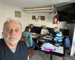 SEGUIMOS LEYENDO, PENSANDO; ESCRIBIENDO Y MERENDANDO....!!!
