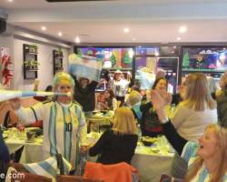 CENAMOS JUNTOS Y ALENTAMOS A LA SELECCION !!!