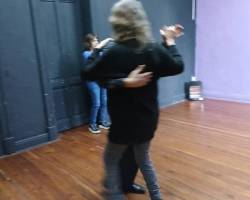 CLASES  Y PRACTICAS DE TANGO....