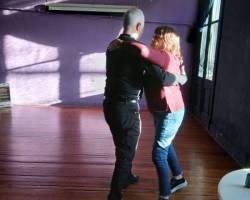 CLASES  Y PRACTICAS DE TANGO....
