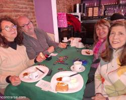 TARDE DE JUEGOS Y MERIENDA EN AGRADABLE COMPAÑIA 