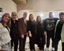 NOCHE DE MUSICA EN VIVO