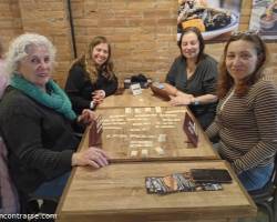 JUGAMOS RUMMY EN CASTELAR