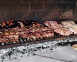 LA EXCUSA ES LA PARRILLA. LO IMPORTANTE ES ENCONTRARNOS