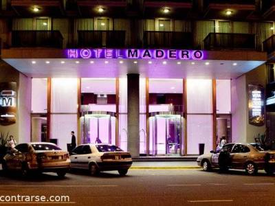 Encuentro Drunch en White Bar