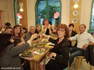 Encuentro : Cena de sábado por la noche  