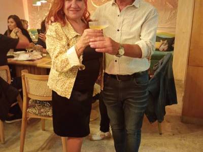 Encuentro : Cena de sábado por la noche  