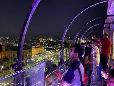 Encuentro : BIG BEN MIRADOR CON LA LUNA LLENA 