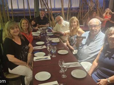 Encuentro : NOS VEMOS? Caminamos y seguimos  festejando el cumpleaños de Marta 