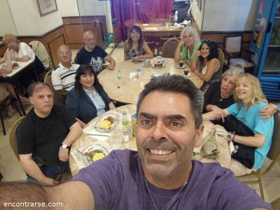 Encuentro : UN CAFECITO ?  NOS JUNTAMOS EN CHACARITA ! 