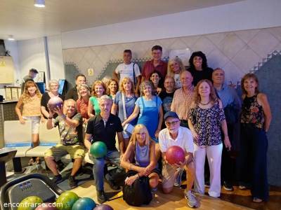 Encuentro : BOWLING EN PATERNAL 