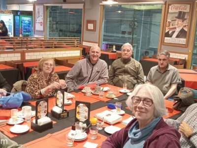 Encuentro : CAFÉ FILOSOFICO- Díalogo, Reflexíon e intercambio Grupal. 