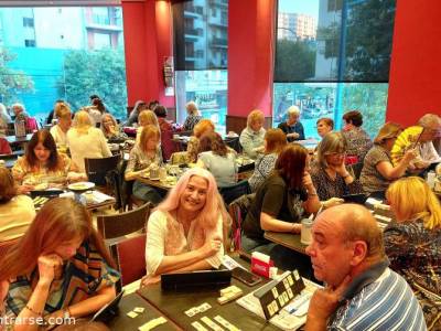 Encuentro : Jugamos Rummy en Caballito!!!  