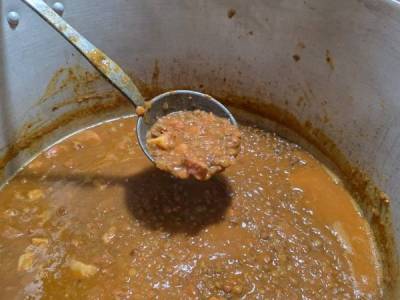 Encuentro : GUISO DE LENTEJAS Y GUITARREADA EN LO DE MAJO!!! 