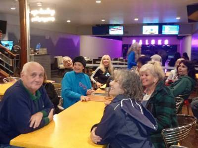 Encuentro : BOWLING EN PATERNAL 