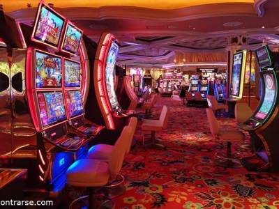Encuentro : VENITE A DESCUBRIR LA MAGIA DEL CASINO FLOTANTE COMO SI ESTUVIERAS EN LAS VEGAS . 