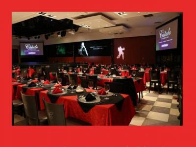 Encuentro : Del alma del Abasto nace una noche de tango 