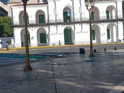 Encuentro : Historias y arquitectura de amor de Lujo y de chismes sabrosos. 
