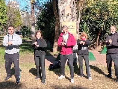 Encuentro : CLASE ABIERTA DE  TAI CHI/CHI KUNG en Plaza Irlanda.  