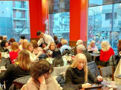 Encuentro : Jugamos Rummy en Caballito!!!  