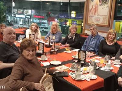 Encuentro : CAFÉ FILOSOFICO- Díalogo, Reflexíon e intercambio Grupal. 