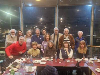 Encuentro : NOS VEMOS? Caminamos y  festejamos los cumpleaños de Silvia y Ana 