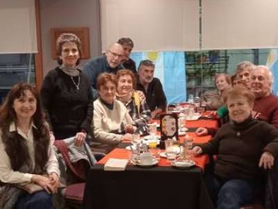 Encuentro : CAFÉ FILOSOFICO- Díalogo, Reflexíon e intercambio Grupal. 