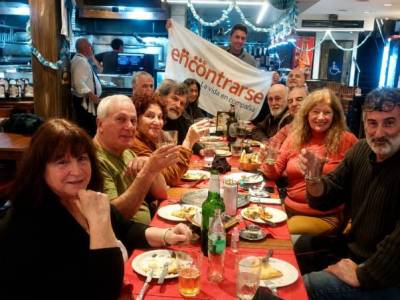 Encuentro : DÍA DEL AMIGO EXTENDIDITO CON  PIZZAS DE 