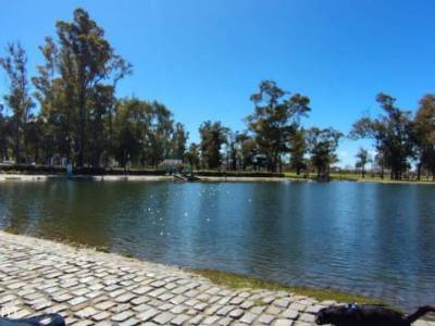 Encuentro : CAMINATAS POR EL LAGO REGATAS...  