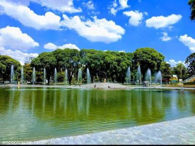 Encuentro : Me acompañas a recorrer el Parque Centenario 