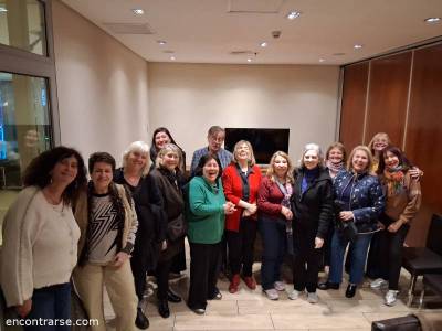 Encuentro : Club de lectura: Los martes son puro cuento... 