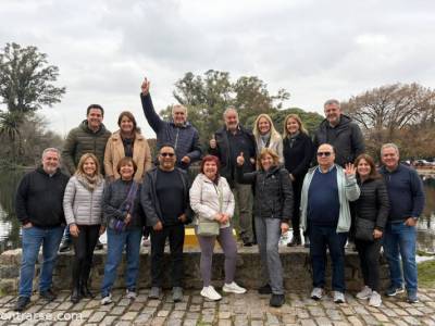 Encuentro : CAMINATAS POR EL LAGO REGATAS... DOMINGO AL  AIRE LIBRE 