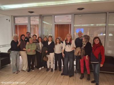 Encuentro : Club de lectura: Los martes son puro cuento... 